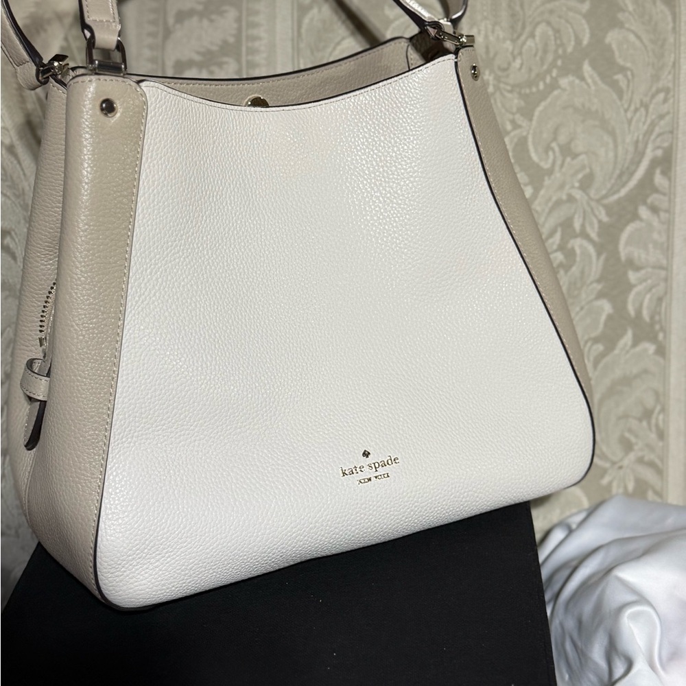 Kate Spade Leila Medium Triple Compartment Shoulder Bag & Wallet Set - Picture 2 of 11
